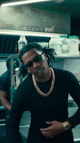 ”Choppa” by Byron Messia & @Lil Baby out now 🔥