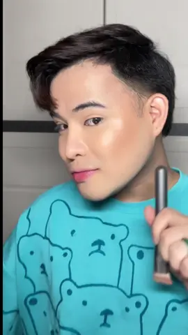 Seamless contour product from O.TWO.O✨ Try nyo na tong kanilang HD Shaping contour stick nila kasi I love it andaling i-blend✨🌸  #otwoo#otwoophbeauty#contour