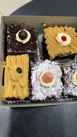 Kue jadoel yang terkenal di kota medan #fyp #foryoupage #tiptopmedan #kuejadoel #kulinermedan 