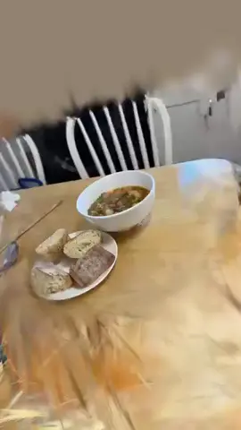 BÁT PHỞ DƯỚI CÔNG NGHỆ AI