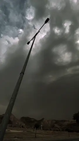 یہ مطلب پرست لوگ ماحول کے مطابق ہے🖤🥀