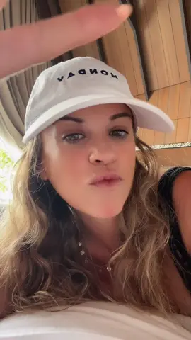 Over here sharing my tiktok drafts because the amount of space being taken up on my icloud storage is no joke - how much for an extra 6TB storage!!! #goodmorning #maldives 