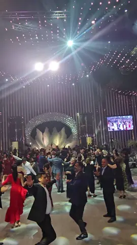 Xalqımıza toy yaraşır, rəqs etmək yaraşır.  Möhtəşəm. #keşfet #bakı #azerbaycan #Azərbaycan #поздравляю #reels #vip #kəşfet #wedding #toylar #baku #popurri #popuri #свадьба #поздравляю #попурри #2024 #wedding #subaylarcunolsun #toylarimiz 