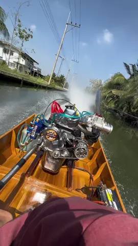 kapal balap thailand sangar bro pakai mesin diesel turbo. #kapalbalap #perahubalap #kapalthailand #perahuthailand #balapankapal 
