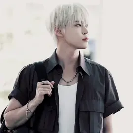 i never thought i'd need blonde doyoung that much in my life #doyoung #nct #nct127 #doyoungedit #nctedit #nct127edit #엔시티 #kpop #kpopboygroup #kpopedit #getback #britneyspears #foryou #fyp #viral 