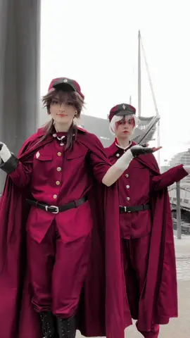 Hunting dongs @Cam #huntingdogs #mcmcomiccon #mcmlondon #tecchousuehiro #jounosaigiku #suegiku #bsd #bungostraydogs 