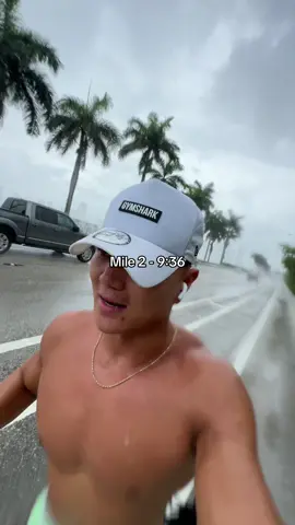 Soggy Strides 🏃 #jparkfit #run #miami 