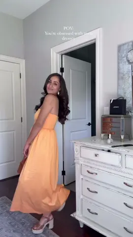 Summer essential! @Chelsea | Fashion Inspo #dress #SummerFit #summerdress 