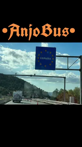 #перевезення#барселона#вантажніперевезення#вантажніперевезення🇺🇦#україна🇺🇦👍💙💛🌏#дорога#перевезенняпасажирів#перевезенняукраїна#барселона💙💙💙  