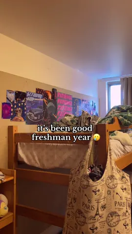 farewell sc966 😕 i do have a final project due sunday that i haven’t started so not “officially” done w freshman year yet😓 #ucla #freshman #freshmanyear #dormlife #college #university #dorm 