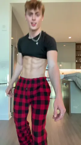 my best attempt at tyla’s dance 