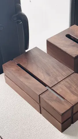 Hộp đựng giấy ăn #hopdunggiaycaocap #hopgiayan #dungkhangiay #hopkhangiaydeban #khangiay #giayan 