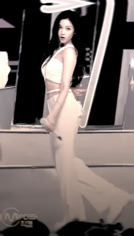 [3/7] pharita like that era jaya😭❤️‍🔥#pharita #babymonster 