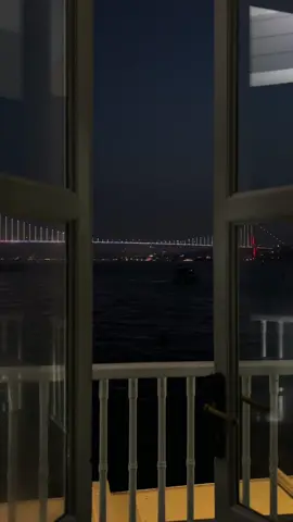 Belki.. 🥀🫀 #istanbul #sunset #çengelköy #aşk #türkiye #viral #fy #fyp #foryou #foryoupage #yalıçapkını #Summer 