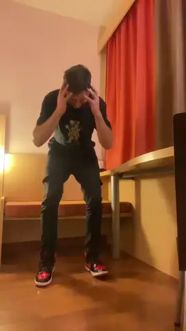 Mans got skills 🔥🕺🏻#dancer #hahaha #dance #raver 