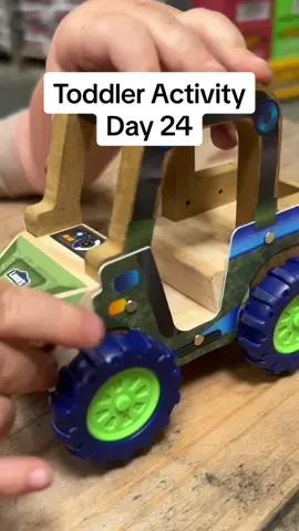 Toddler Activity Day 24 Free kid’s workshop at Lowe’s!  This is the perfect summer activity! Your child can even collect the patches! #toddleractivity #freeactivity #toddlersummer #toddleractivities 