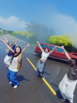 How Sweet - NewJeans M/V COMPLETO [Álbum: How Sweet (EP) (2024)] ߷𖣘 #HowSweet #NewJeans #뉴진스 #HowSweet #EP #2024 #MV #KPOP #Music #ParaTi #Fyp #zxycba #5 @NewJeans 