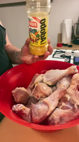 What’d yall have for dinner?? Smoked chicken legs, corn on the cob, baked beans and mashed potatoes over here! #dinnertime #fypage #Spencer5 #smokingmeats #roadto10k @michaelspencer708 