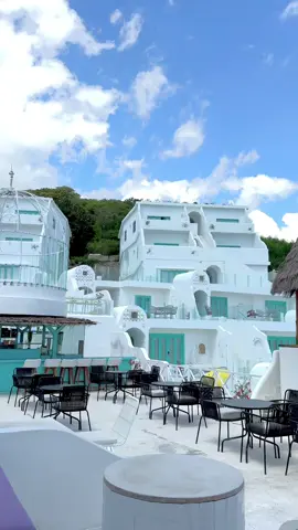 Saya sedang berbohong, jika tidak merindukanmu. ~Bajo #labuanbajo  #fypage 