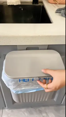 Thùng rác treo tủ bếp, treo nhà vệ sinh có nắp đậy #thungractreotubep #thungractreotuong #thungracnhavesinh 