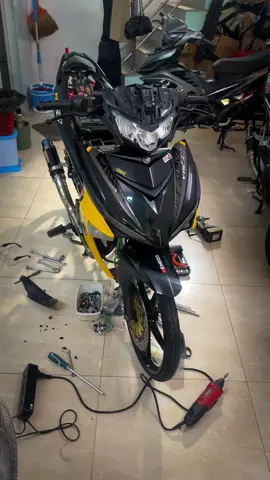 Loading 90% hoàn thiện mẫu xe 150 led đời 2021 cấu hình 72/4 chính chủ kí giấy, ae nào kết liên hệ em sớm nghennnn 😍 chỉ 3X cho 1 cuộc tình  #y15zr #y15zrmalaysia #ex150độkiểng #xuhuong #xuhuongtiktok #xuhuong2024