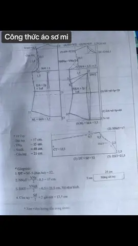 Mình có mấy cuốn sách dạy vẽ rập, lâu lâu đem ra xem,vì mình hổng học theo sách này #mẹomayva #xuhuong 