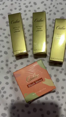 love trying new products😍 #makeup #mysterybundle #blush 
