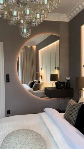 promised this a year ago, and finally here it is 🖤 I will make an even better one from our next home. #pinterestaesthetic #interiorinspo #homeinterior #homedecor #interiordesign 