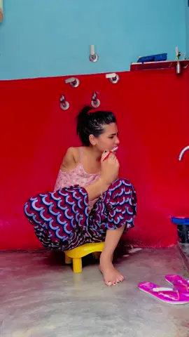 Happiness is not by change, but by choice ♥️🦋♥️ #motivation #nevergiveup❤️💘❤️ #bepositive #behappy❤️😘❤️ #armless_girl❤️ #foryou #maya❤️💕❤️💕 #meghu54 #loveyourself #lovetodance❣️💕 