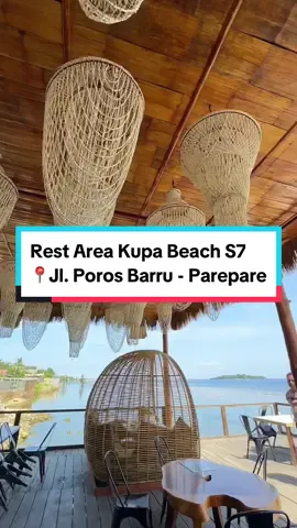 rekomendasi rest area buat kalian yang lagi di daerah barru, parepare dan sekitarnya nih, bisa kali singgah dulu, datang siang atau malam oke aja sih.. #CapCut #rekomendasi #travelling #sunset #restarea #beach #aesthetic #placetogo #sunscreen #skintific #barru #parepare #cafe #viral #lunch #dinner #tiktokviral #tiktokfood #fyp #fypシ゚viral #fyppppppppppppppppppppppp #xybca 