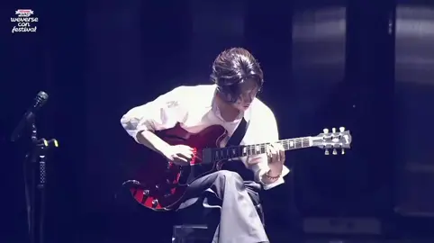 JAY WITH A GUITAR HE’S SO ATTRACTIVE #ENHYPEN #engene #JAY 