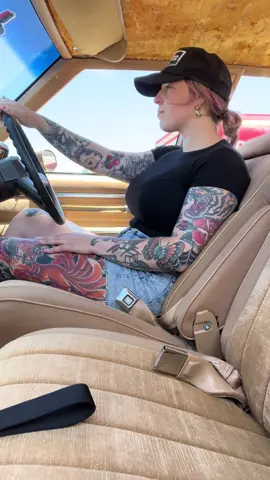 Cruising 😎 #caprice #boxchevy #chevy 