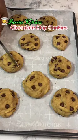 Soft and Chewy Chocolate Chip Cookies Recipe. Chocolate Chip Cookies made easy. Cookies with swag. Recipe on demand. How to make Chocolate Chip Cookies. #cookies #cookiesoftiktok #chocolatechipcookies #chocolate #chocolatechip #FathersDay #cookierecipe #tiktokcookies #viraltiktok #viraltiktokvideo 