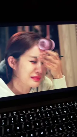 Tại sao cậu khóc? #boradeborah #phimhay #phimhanquoc #fyp #tamtrang #sad #xuhuong #music #thinhhanh 