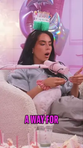 Follow for more daily clips😁#thegirlsbathroom #thegirlsbathroompodcast #fyppppp 