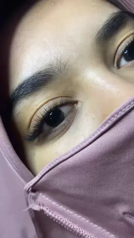 cat eyes soft volume 9-12 D curly book now wa p85722653082 #fyp #eyelashextension #nailartcianjur #eyelashextensioncianjur #eyelashextensionhomeservice #
