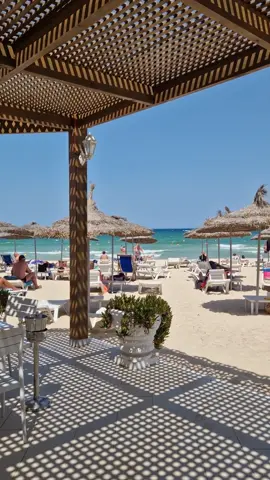 la piscine et la plage du jaz tour khalez a Sousse en tunisie #pasdepartenariat  #jaztourkhalef #piscine #plage #Tunisie #sousse