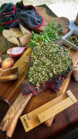 Father's Day lunch, courtesy of my amazing kids: Imagine this - a majestic Tomahawk Steak, Smoked & Seared right on the fiery coals, crowned with a zesty, fresh Bone Marrow Chimichurri. Grilling with my little chefs isn't just about delicious bites; it's about crafting everlasting family adventures! 🍖🔥 With my trusty @MEATER thermometer in hand, nailing that perfect, juicy result in the intense heat is a piece of cake. #fatherdaydinner #fatherday #grilling #outdoorcooking #familytime 