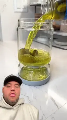 #duet THE PICKLE JAR TAPPING IS A COOL ONE TO KNOW - @K A M I - IG - richardsalesofficial #viral #xyzbca #FYP 