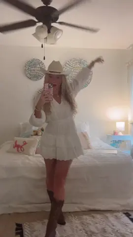 CHRIS STAPLETON!! 🤠🙌🏻🎸🎉