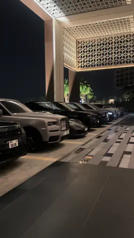 the line up is crazy 😍 #fyp #foryou #dubai #luxurycars #dubai🇦🇪 #atlantistheroyal #fy #supercar #fypシ゚ 