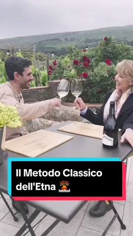 Nel cuore del Parco Naturale dell’Etna, tra vigneti secolari a piede franco vengo travolto delle pregiate bollicine del Metodo Classico di Palmento Costanzo. Un vero viaggio sensoriale tra le pendici da Muntagna. Scoprilo insieme a noi al Sicilia in Bolle, vi aspettiamo il 29, 30 giugno e 1 luglio. Non mancate! . . . #bollicinedelletna #etnadoc #etnawines #nerellomascalese #sicilia #metodoclassico #palmentocostanzo #palmentocostanzoetnawine #siciliainbolle2024 #sib24 #SIB10 #bollicinesiciliane #sparklingwine #sparklingwinelovers #eventi #sommelierais #Ais #festivaldellebollicinesicilianeenonsolo #winetasting #winery #winelovers #instawine #sommelier #winetime #drinks 