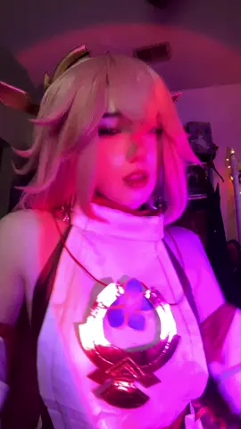 Meow  #yaemikocosplay #genshincosplay #yaemiko #GenshinImpact #genshin #cosplay #missjunebuggie 