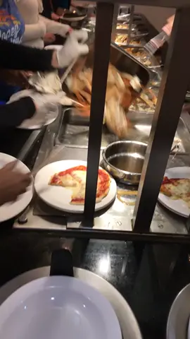 I just wanted some crab legs…#fypage #newyork #buffett #hungryasf #crablegs 