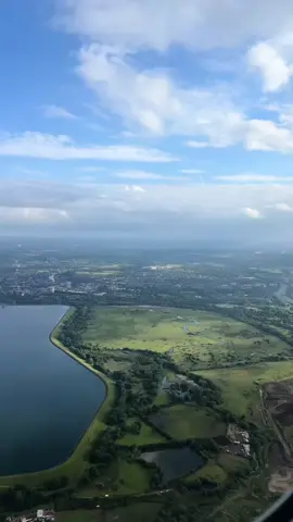 العين في سود الليالي تناجيك🇬🇧🤍#لندن #london 