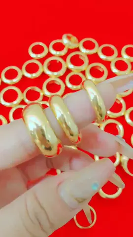 nhẫn trơn giá chỉ bằng lý trà sữa  #lenxuhuong_tiktok #xuhuong #đep #daychuyen #daychuyennu #xuhuongtiktok #hashtag #hottren 