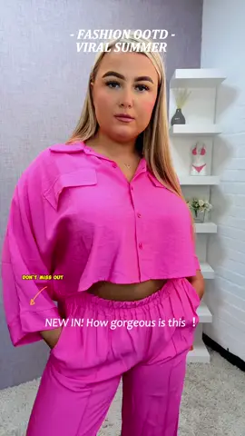 @Katch Me The basic long sleeve tee you all need!! #longsleeve#fashion#clothes#style#fashion#finds#womenclothing#OOTD#fyp#katchme#katchmefashion #tiktokshopsummersale