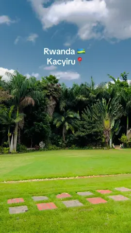 📍sunday park -kacyiru not far from golf  Yes u can bring a kind of food because there bo restaurant inside picnic is allowed 10k for the enterence per person  #kigalitiktok🇷🇼🇷🇼 #visitrwanda #solotravel #rwandatiktok🇷🇼 #cleancountry 