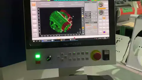 Gia công chi tiết trong phôi tròn. #automech #lasermachine #giacongtam 