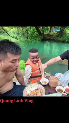 😂😂 lôi con bảm quá #xuhuong #xuhuongtiktok #capcut #trending #quanglinhvlog #loicon 